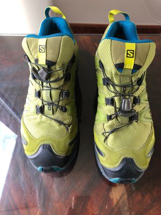 Zapatillas Salomon 45 1\\/3 de segunda mano por 60 EUR en Anaya en WALLAPOP