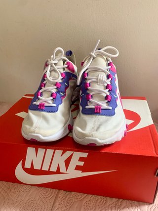 Zapatillas Nike segunda mano en Las Palmas de Gran Canaria en WALLAPOP