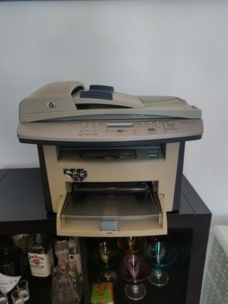 Impresora Hp laser de segunda mano en Barcelona en WALLAPOP