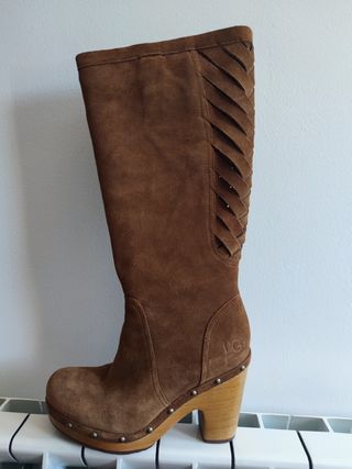 Baratas de Botas para Mujer de UGG | FASHIOLA.es - Página 3