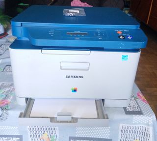 Impresora laser color de segunda mano en WALLAPOP