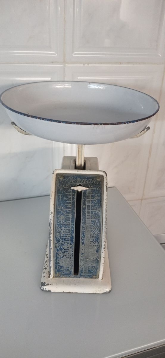 Balanza Vintage Bernar