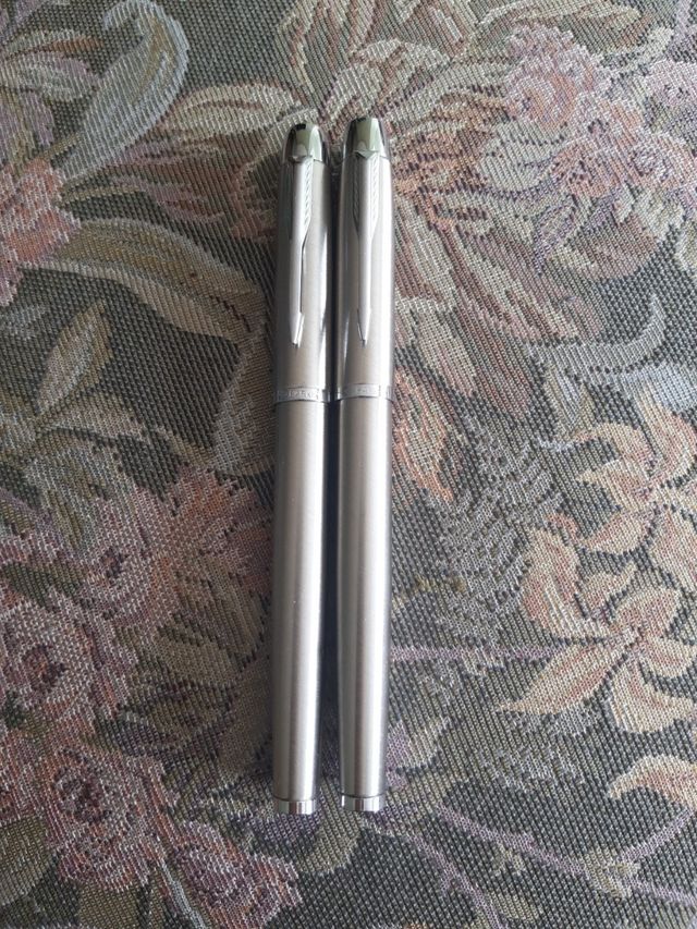 PARKER PLUMA Y BOLIGRAFO CLASICOS