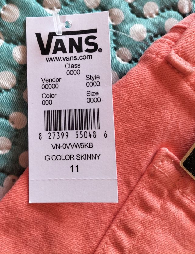 Vaquero skinny Vans nuevo.