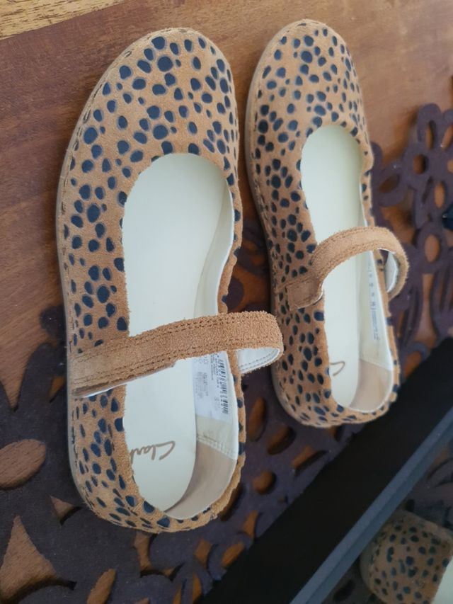 Manoletinas Clarks talla 32