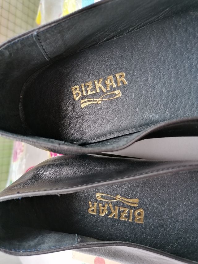 Zapatos negros n°38 de piel.