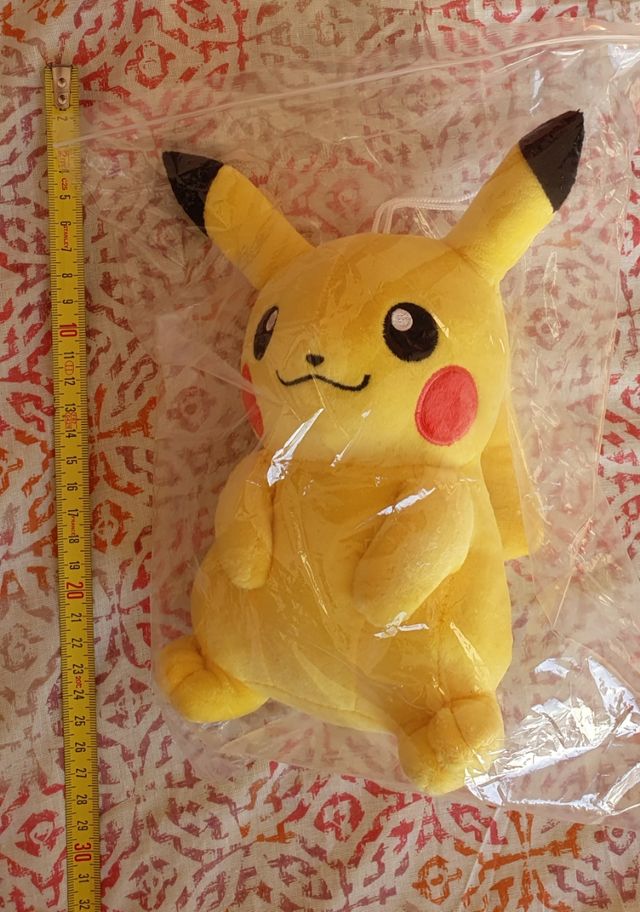 Peluche Pokémon Pikachu
