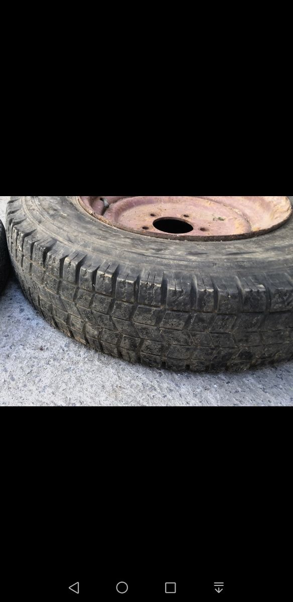 rueda,llanta, neumático chimpin ,Dumper Ausa