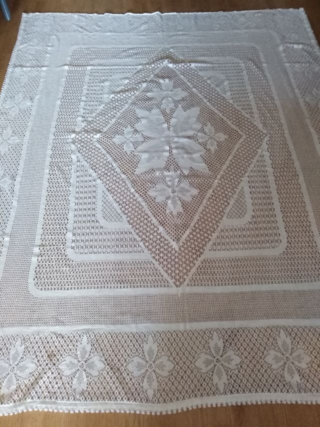 Colcha de ganchillo.