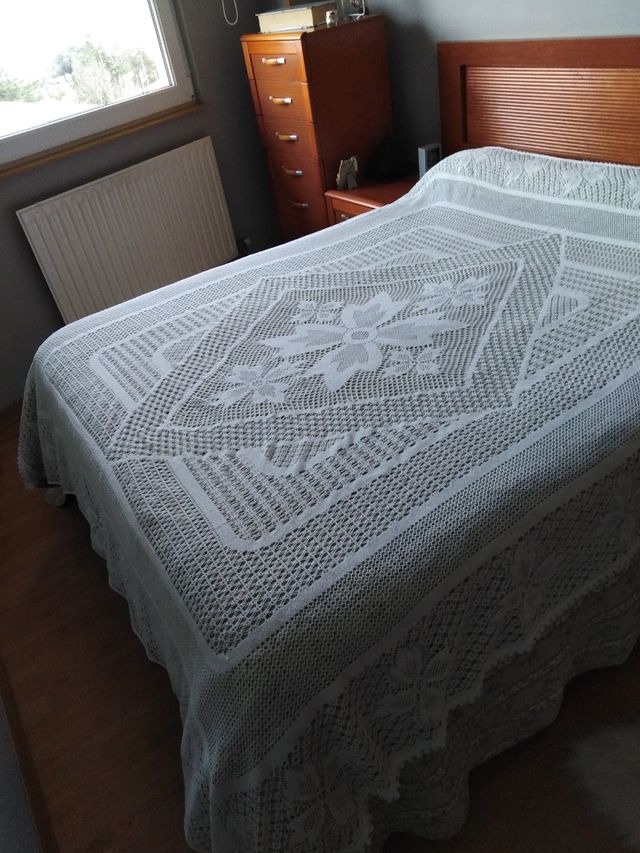 Colcha de ganchillo.