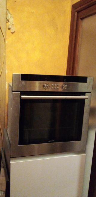 Horno Siemens de segunda mano por 90 EUR en Es Pont d\\'inca en WALLAPOP
