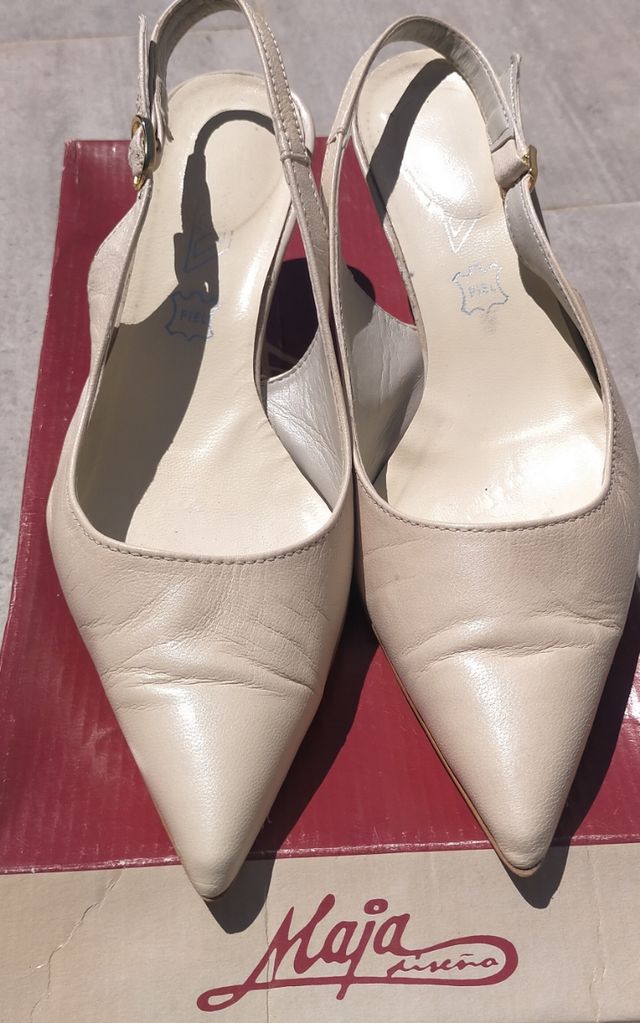 Zapatos salón piel