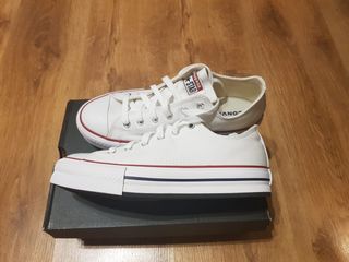 Converse plataforma blanca talla 36 nuevas de segunda mano por 45 EUR en  Madrid en WALLAPOP