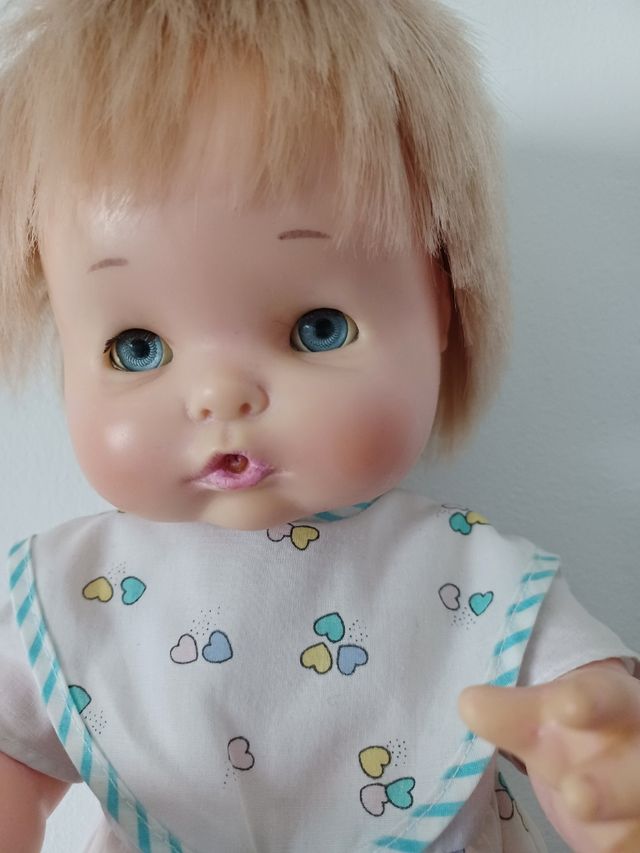 Muñeco bebé de Famosa de los 80