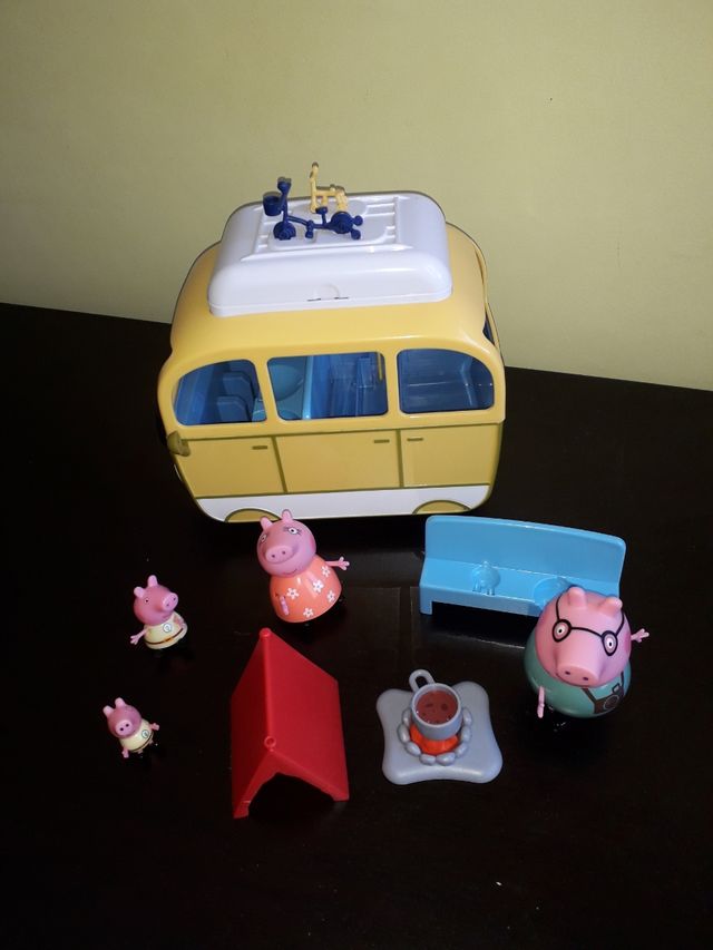 Caravana Peppa Pig. Peppa's Camping Trip