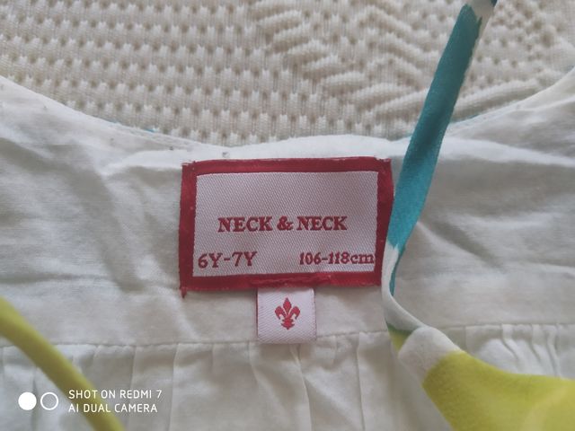 Vestido Neck Neck niña