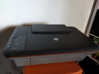 Impresora hp deskjet 2050a de segunda mano por 20 EUR en Móstoles en  WALLAPOP