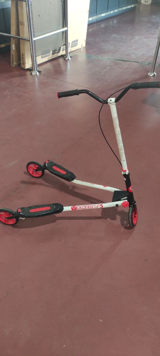 Patinete Fliker SP5 tres ruedas