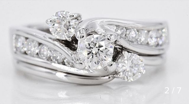 Trilogy in diamanti tot. kt 1,61