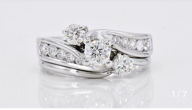 Trilogy in diamanti tot. kt 1,61