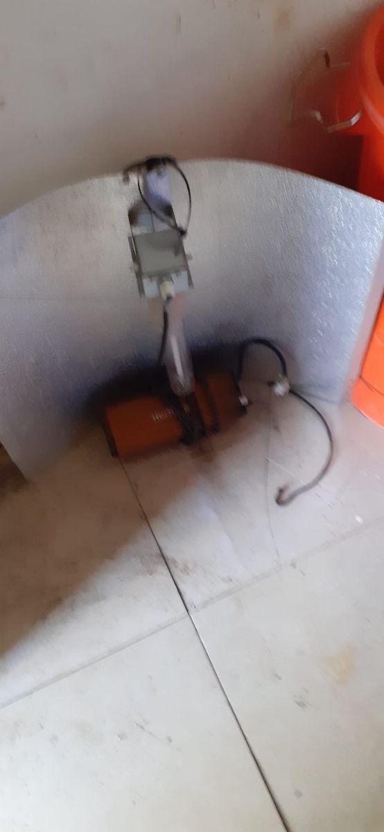 interior completo con aire acondicionado 