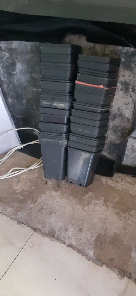 interior completo con aire acondicionado 