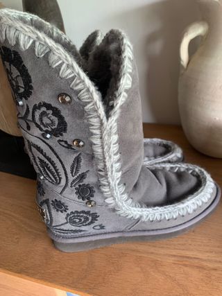 Botas Mou segunda mano en WALLAPOP