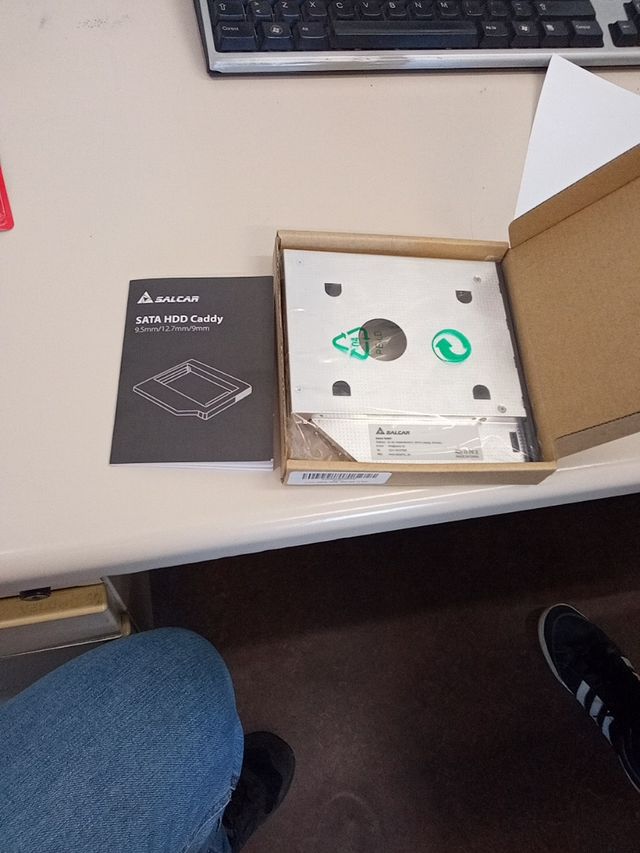 adaptador de disco duro para meter en CD DVD