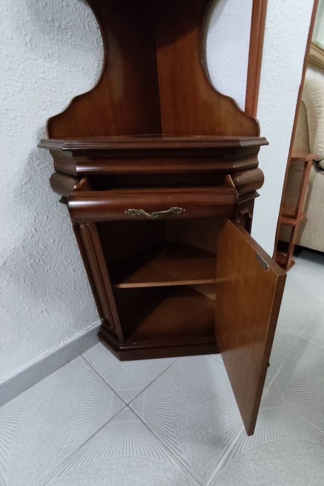 Rinconera de madera