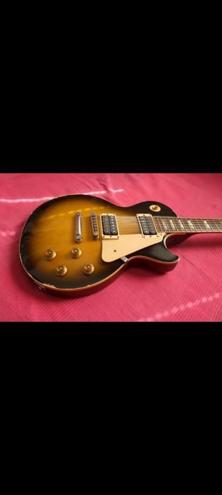 Guitarra les Paul de segunda mano en Málaga en WALLAPOP