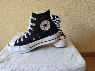 Converse plataforma Negras de segunda mano en WALLAPOP