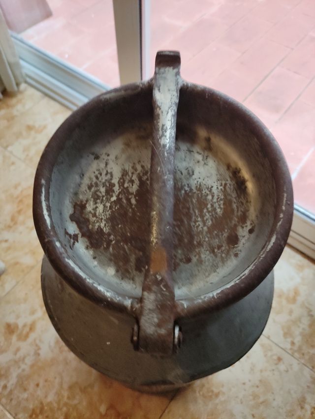 lechera antigua de hierro.ReBAJADO!!