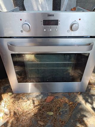 Horno Zanussi de segunda mano en WALLAPOP
