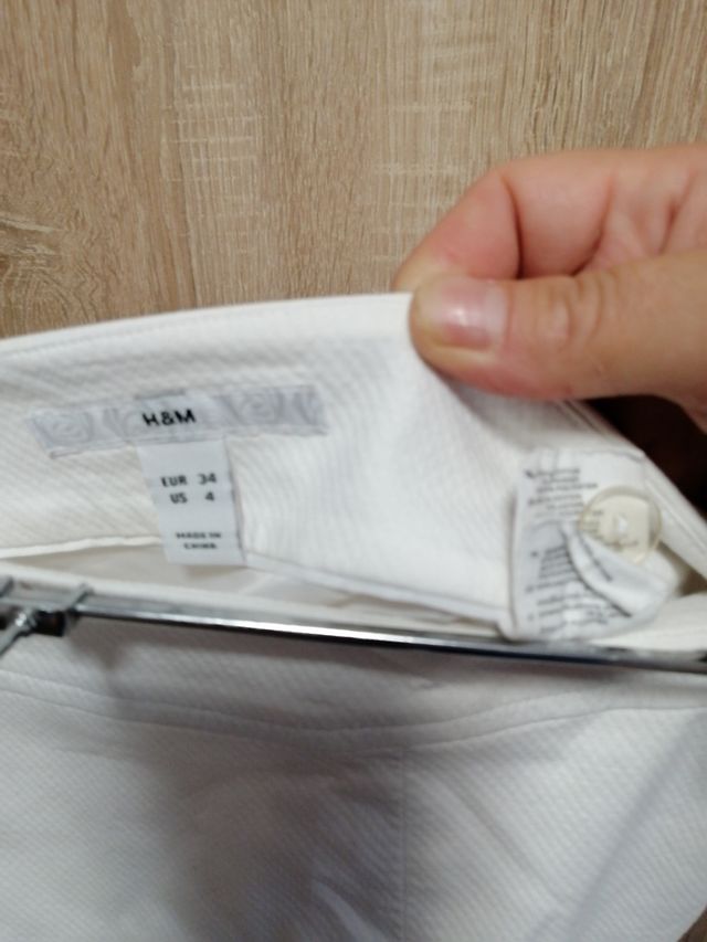 Falda blanca H&M