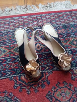 Sandalias esparto negras de segunda mano en WALLAPOP