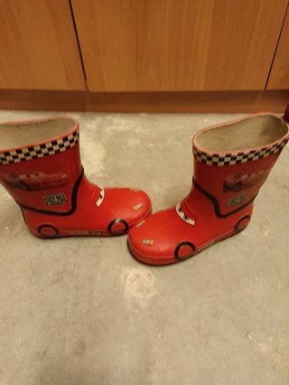 Botas de agua rayo McQueen de segunda mano por 5 EUR en Burgos en WALLAPOP