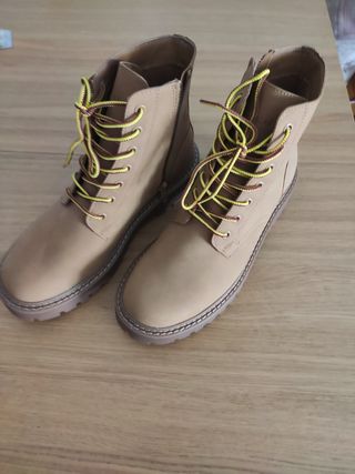 Botines Pull and Bear hombre de segunda mano en WALLAPOP