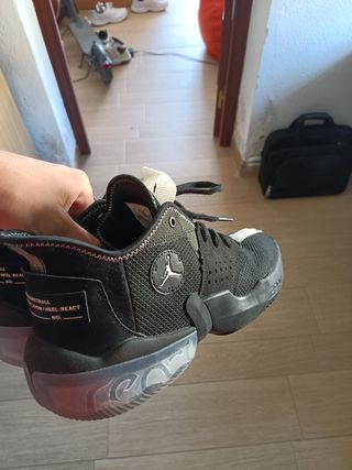 Nike Air Jordan React Elevation Black de segunda mano por 85 EUR en La  Soledad en WALLAPOP