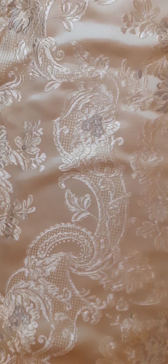 Saya para Virgen de tamaño natural.