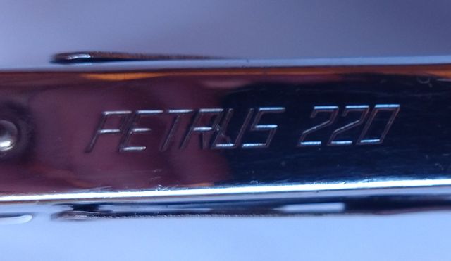 Grapadora manual Petrus 220