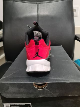 Zapatillas Jordan de segunda mano en WALLAPOP