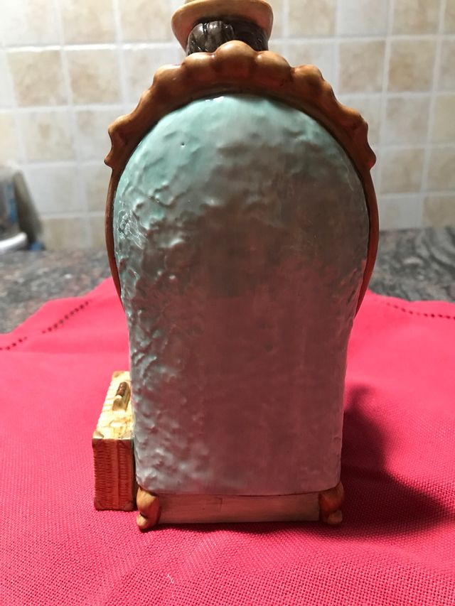 Figura antigua Avon de Sra Albee porcelana 