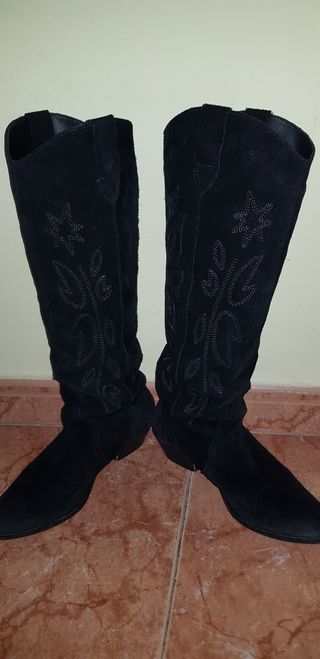 Botines Pull and Bear de segunda mano en Madrid en WALLAPOP