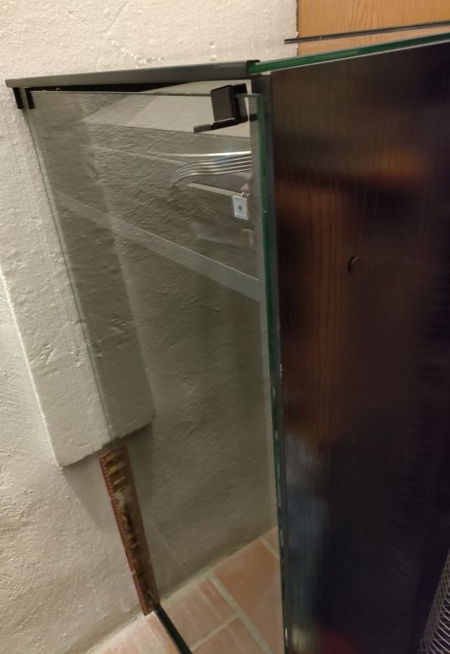 Cadena de música Aiwa con tocadiscos