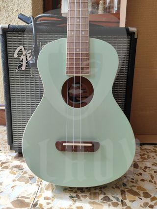ukelele Fender tenor 4 cuerdas avalon sg