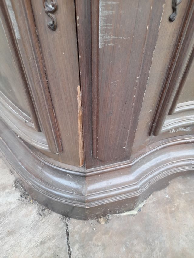 mobile cristalliera in vero legno