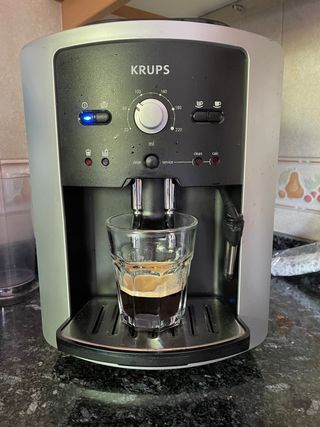 Cafetera Krups automática de segunda mano en WALLAPOP