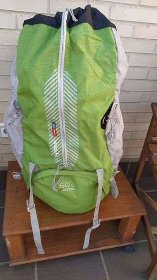 Mochila montaña de segunda mano | CASINUEVO