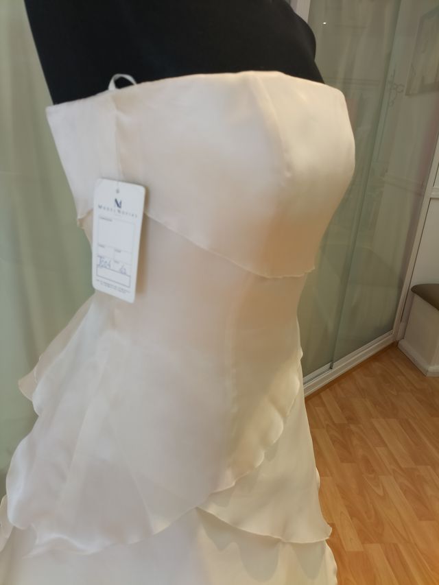 vestido palabra de honor organza