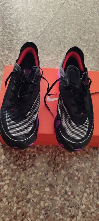 Zapatillas Nike VaporFly de segunda mano en WALLAPOP